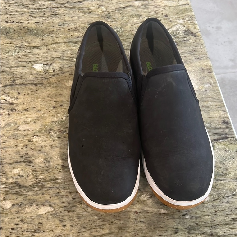 BOGS Bloom Women's Kicker Slip on Leather Shoe Sneaker